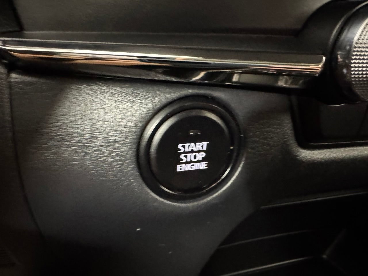 Used 2025 MAZDA CX-30 AWD 2.5 S w/ Preferred Package image 24