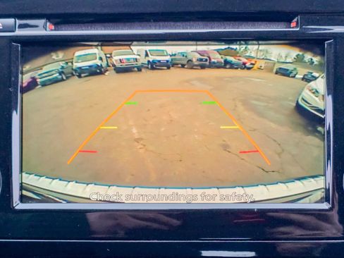 Used 2022 Nissan Rogue Sport SV image 43