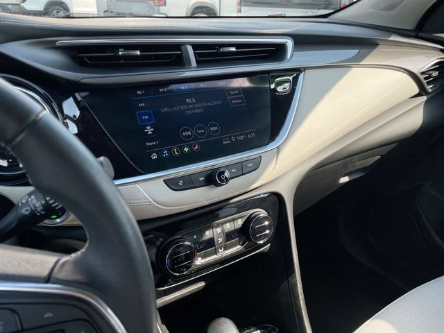 Used 2021 Buick Encore GX Select FWD image 22