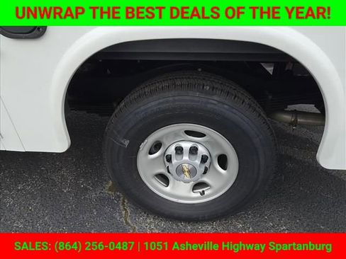 New 2025 Chevrolet Express 3500 w/ Power Convenience Package image 18