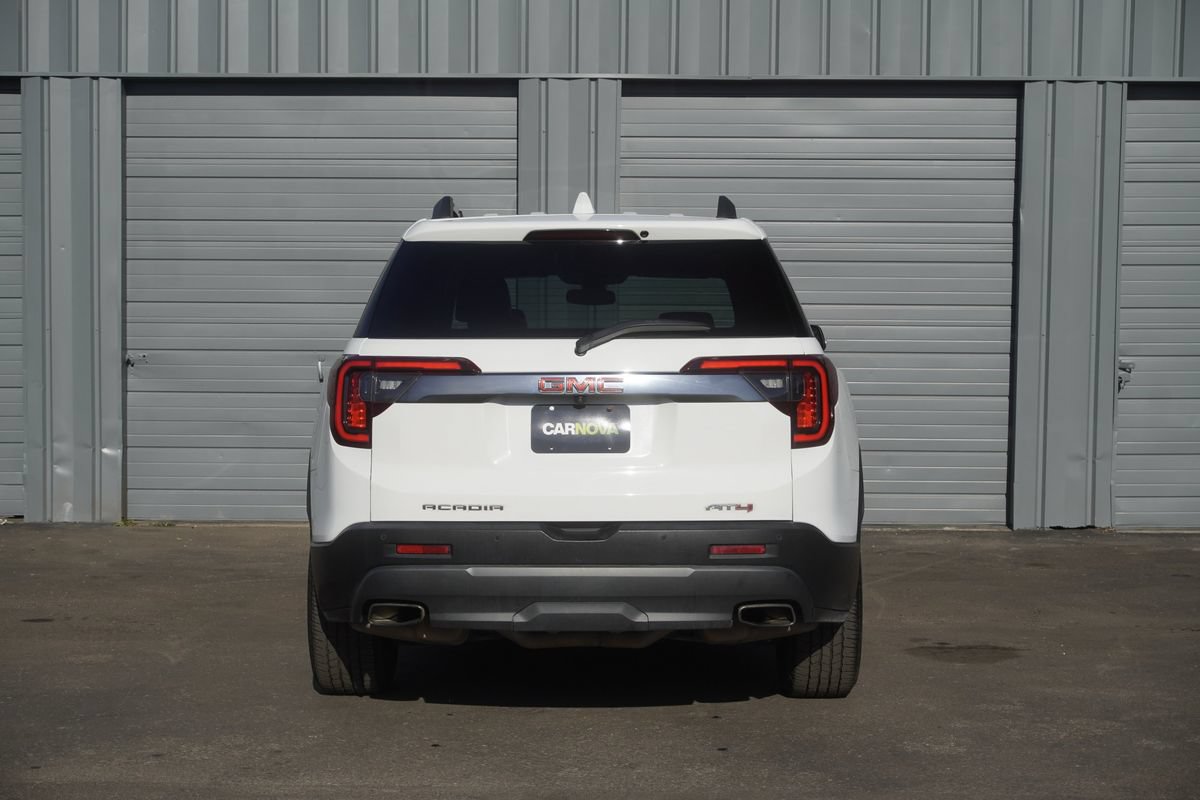 Used 2022 GMC Acadia AT4 w/ Preferred Package AWD/4WD image 4