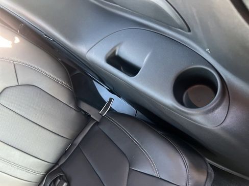 New 2026 Chrysler Pacifica Select image 22