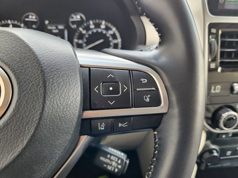 Used 2023 Lexus GX 460 Premium w/ Premium Package AWD/4WD image 31