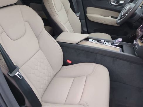 New 2026 Volvo XC60 B5 Plus w/ Protection Package Premier image 22