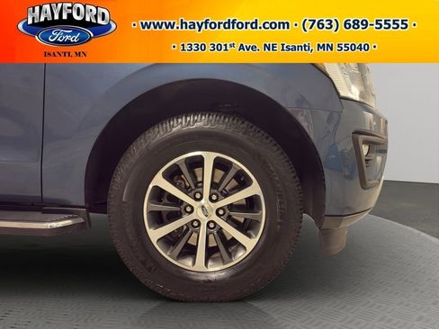 Used 2018 Ford Expedition Max XLT w/ Equipment Group 202A image 21