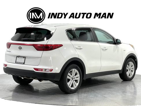 Used 2018 Kia Sportage LX AWD/4WD image 4