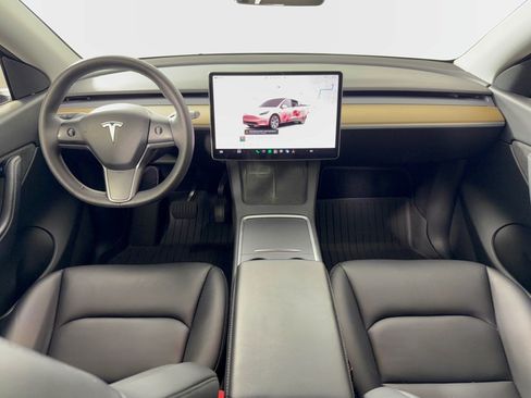 Used 2022 Tesla Model Y Long Range AWD/4WD image 17