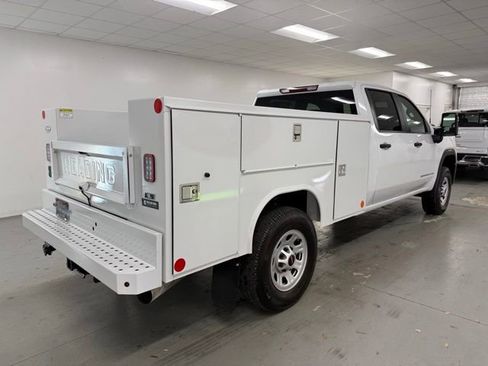 New 2026 GMC Sierra 3500 Pro w/ Convenience Package image 6