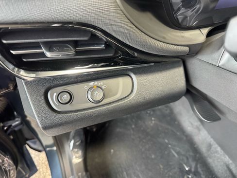 New 2026 Buick Envista Avenir image 15