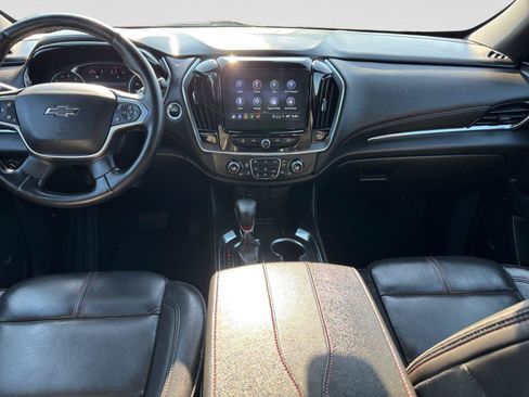 Used 2023 Chevrolet Traverse RS AWD/4WD image 14