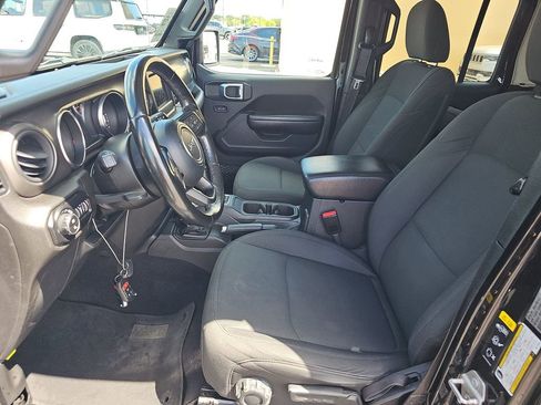 Used 2022 Jeep Gladiator Sport image 5