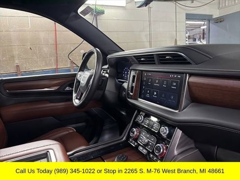 Used 2024 GMC Yukon XL Denali Ultimate w/ LPO, Floor Liner Package image 34