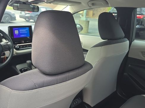 Certified 2025 Toyota Corolla LE FWD image 17