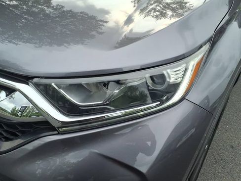 Used 2018 Honda CR-V EX image 11