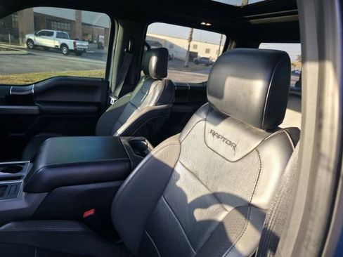 Used 2019 Ford F150 Raptor w/ Equipment Group 802A Luxury image 13