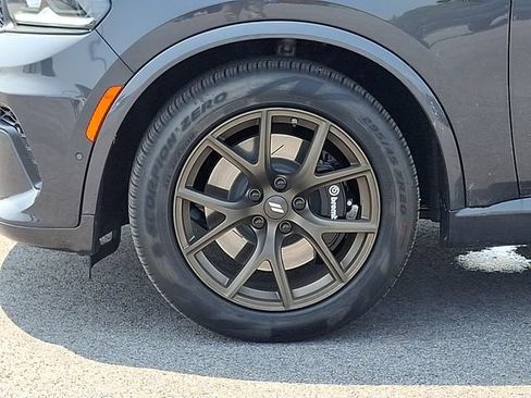 Used 2025 Dodge Durango R/T AWD/4WD image 11
