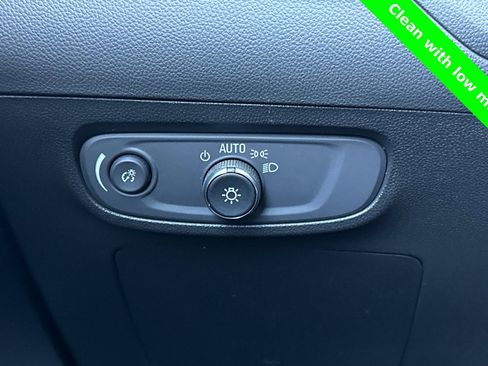 Used 2024 Buick Encore GX Avenir w/ Avenir Convenience Package image 36