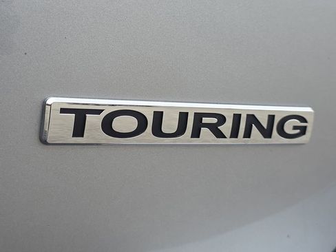 Used 2023 Honda Odyssey Touring image 16