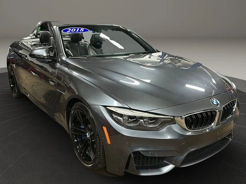 Used 2018 BMW M4 Convertible image 7