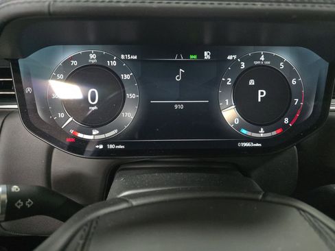 Used 2024 Land Rover Range Rover SE image 8