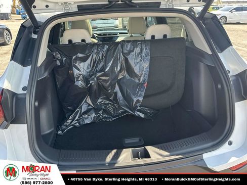 Certified 2021 Buick Encore GX Essence w/ Experience Buick Package FWD image 10