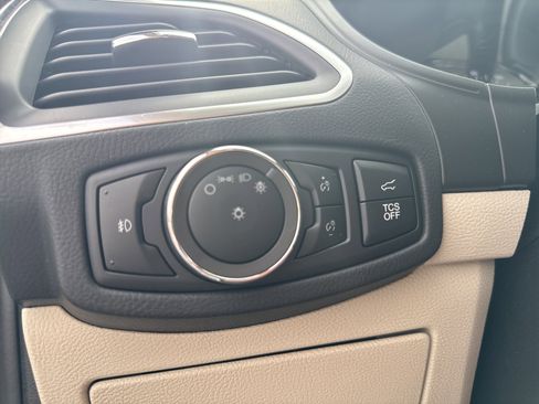 Certified 2024 Ford Edge Titanium w/ Equipment Group 301A image 30