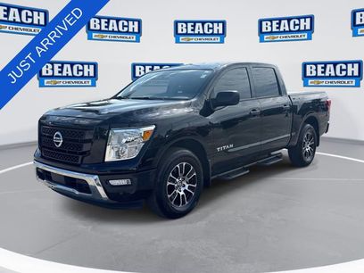 Used 2022 Nissan Titan SV w/ SV Convenience Package