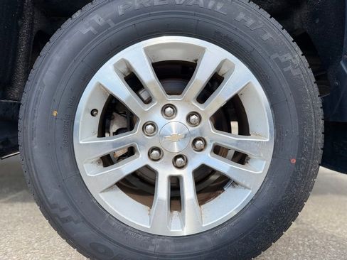 Used 2017 Chevrolet Silverado 1500 LT w/ All Star Edition AWD/4WD image 11