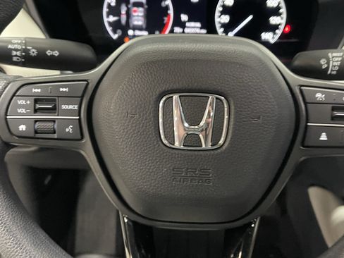 Used 2023 Honda HR-V LX image 18