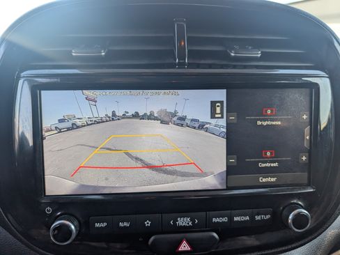 Used 2020 Kia Soul EX w/ Option Group 015 FWD image 21