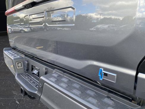 New 2025 Ford F150 Lightning Lariat image 33