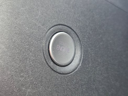 Used 2023 Volkswagen ID.4 Pro RWD image 11