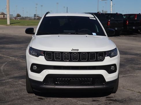 New 2026 Jeep Compass Latitude image 16