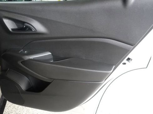 New 2026 Chevrolet Trax RS w/ Driver Confidence Package FWD image 21