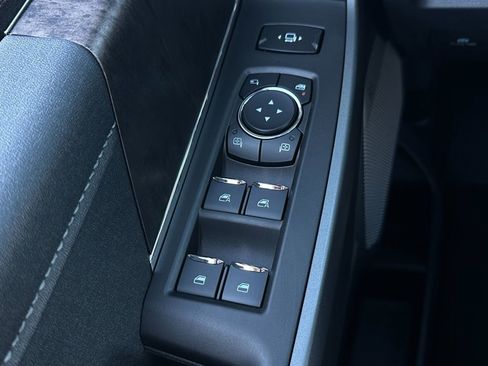 New 2026 Ford F250 Lariat w/ Lariat Ultimate Package image 69