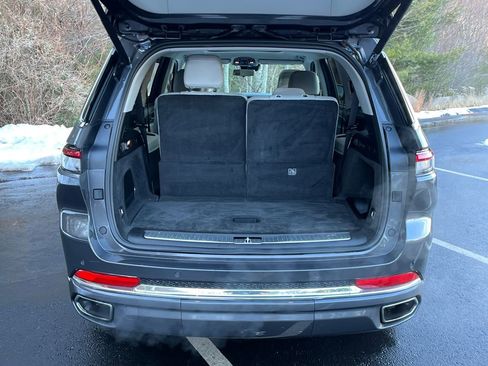 Used 2021 Jeep Grand Cherokee L Overland w/ Luxury Tech Group IV image 25