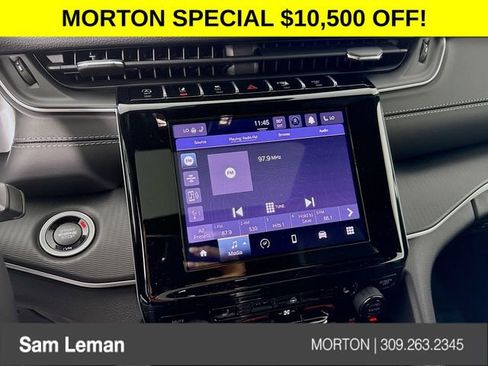 New 2025 Jeep Grand Cherokee L Altitude image 14