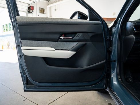 Used 2022 MAZDA MX-30 Electric w/ Premium Package image 30