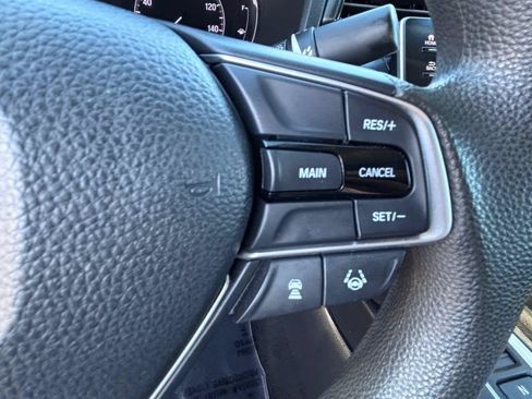 Used 2019 Honda Insight EX image 25