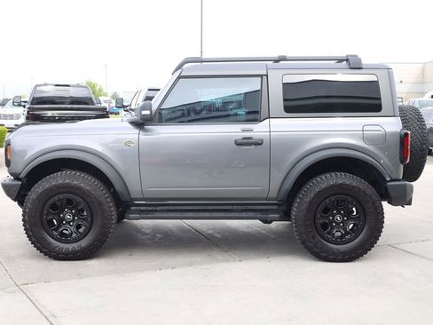 Used 2023 Ford Bronco Wildtrak image 3