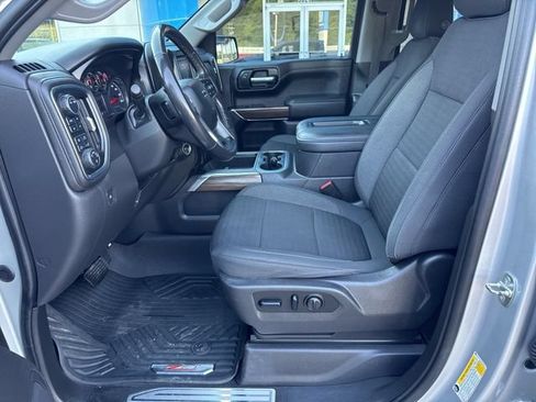 Used 2021 Chevrolet Silverado 1500 LT Trail Boss AWD/4WD image 17
