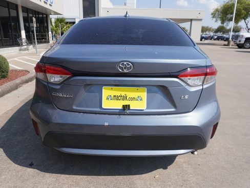 Used 2020 Toyota Corolla LE image 5