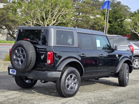 New 2025 Ford Bronco Big Bend image 4