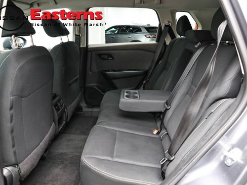 Used 2023 Nissan Rogue S AWD/4WD image 21