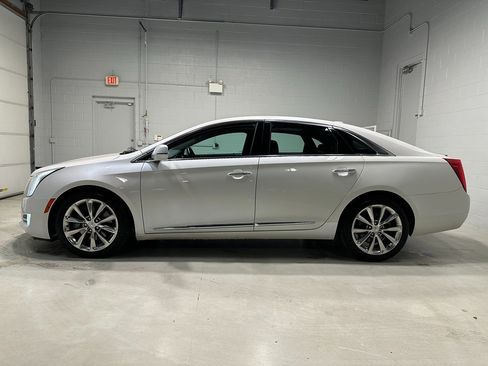 Used 2017 Cadillac XTS Premium Luxury image 20