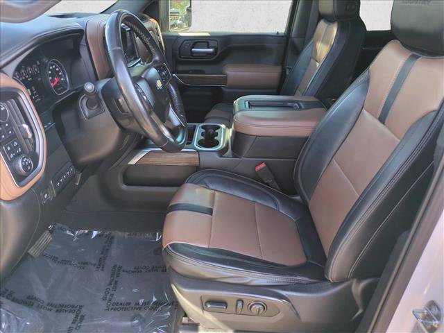 Used 2022 Chevrolet Silverado 2500 High Country w/ LPO, Hitch Package AWD/4WD image 15