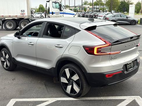 Used 2023 Volvo C40 P8 Recharge Plus AWD/4WD image 4