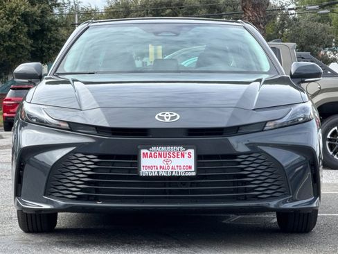 Certified 2025 Toyota Camry LE image 8