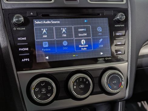 Used 2016 Subaru Crosstrek 2.0i Premium image 25