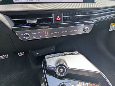 Certified 2024 Kia EV6 GT-Line AWD/4WD image 26
